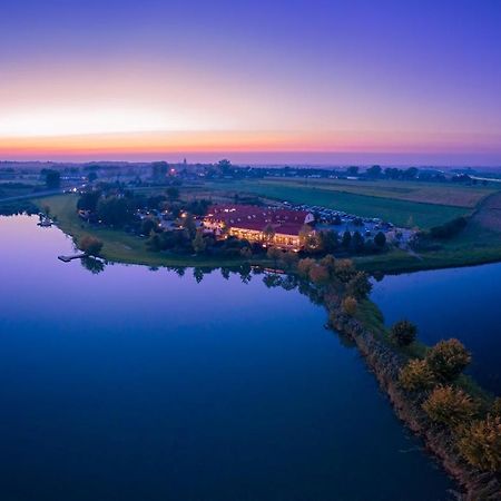 Dwor Bogucin Hotel&Restauracja Экстерьер фото