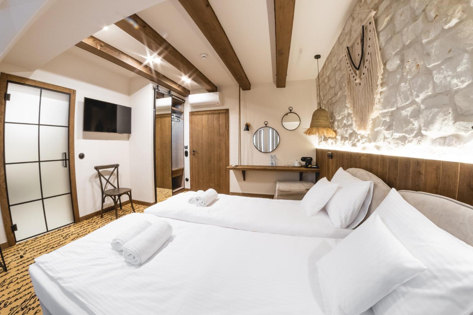 Dwor Bogucin Hotel&Restauracja Экстерьер фото