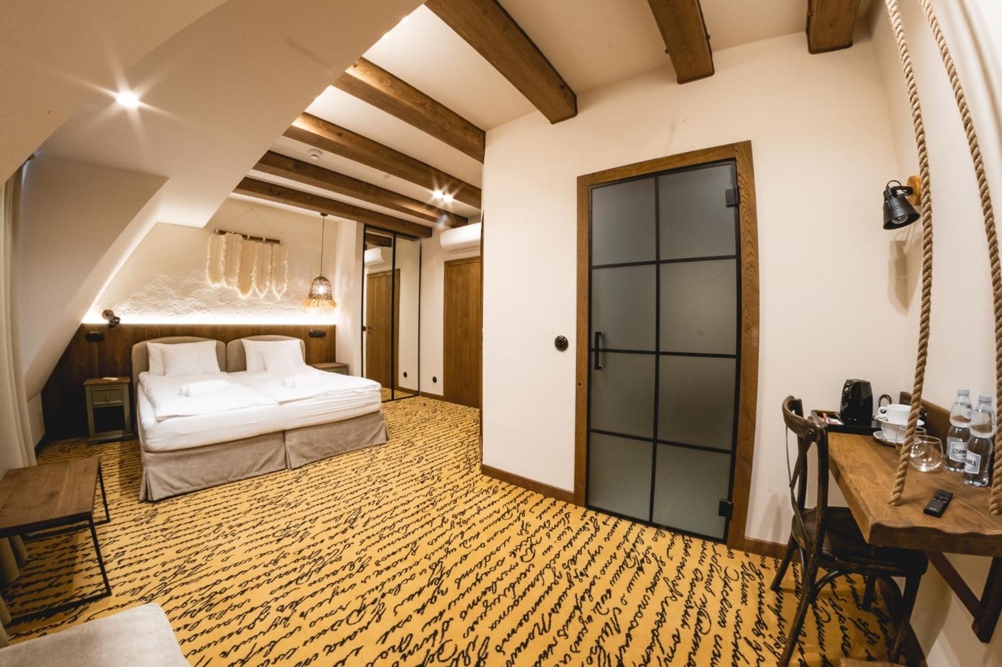 Dwor Bogucin Hotel&Restauracja Экстерьер фото