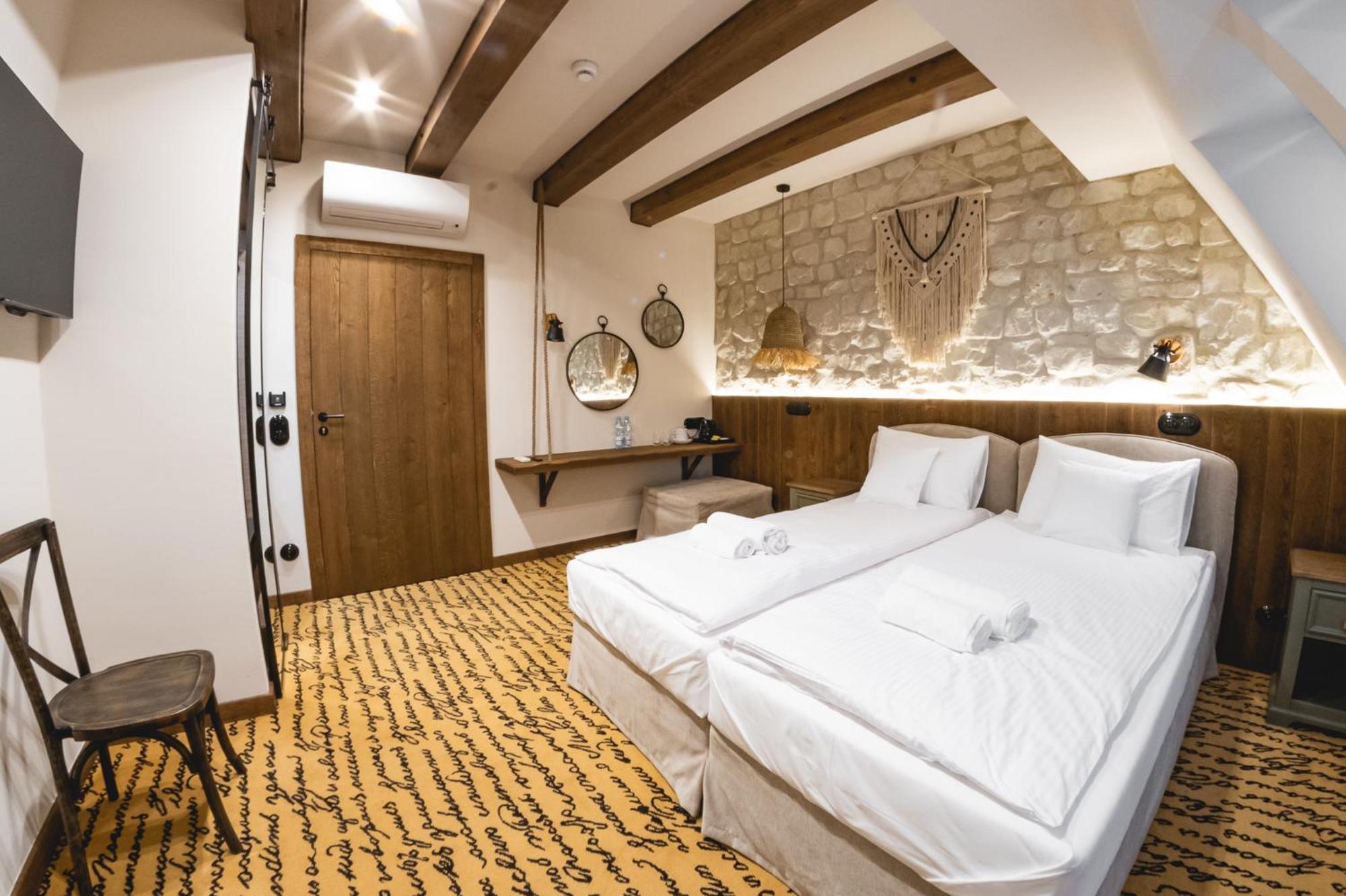 Dwor Bogucin Hotel&Restauracja Экстерьер фото