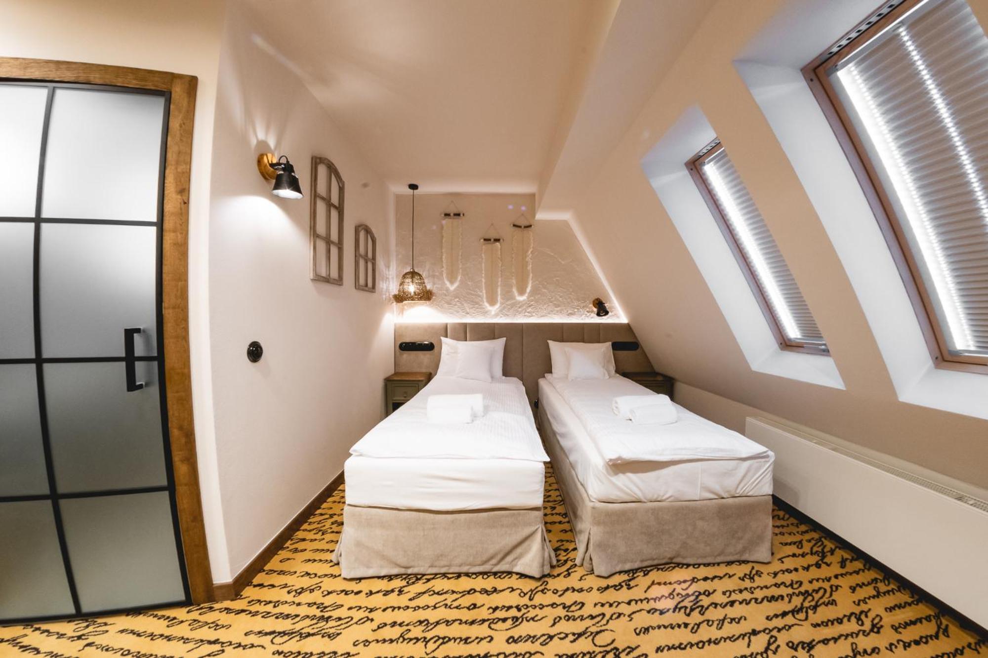 Dwor Bogucin Hotel&Restauracja Экстерьер фото